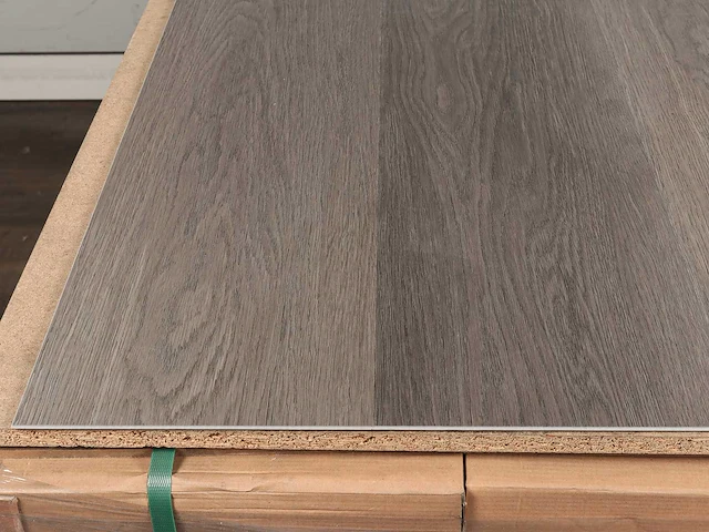 77 m2 pvc spc click plank met xps onderlaag - 1220 x 228 x 5 mm - afbeelding 2 van  4
