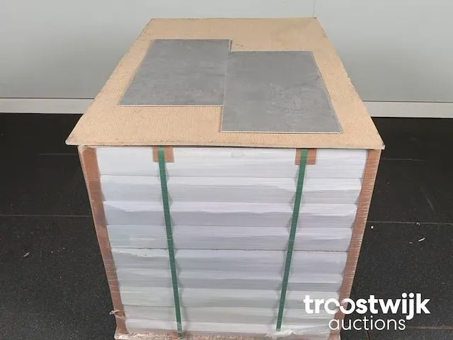 79 m2 spc pvc-click tegel - 610 x 305 x 4 mm - afbeelding 4 van  4