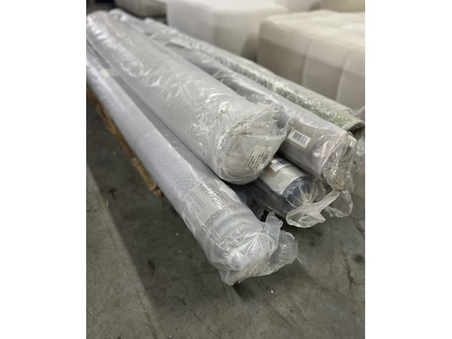 7x a-merk vloerkleden op pallet zuiver en dutchbone zuiver en dutchbone - afbeelding 6 van  7