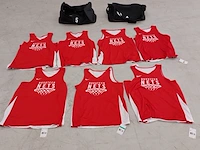 7x basketbaljersey " novatech nets " met 2x nike tas - afbeelding 1 van  10