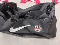7x basketbaljersey " novatech nets " met 2x nike tas - afbeelding 8 van  10