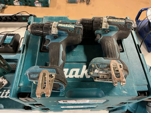 7x bouwgereedschap, 1x 18v accu, 1x lader, m-boxen, makita - afbeelding 20 van  23