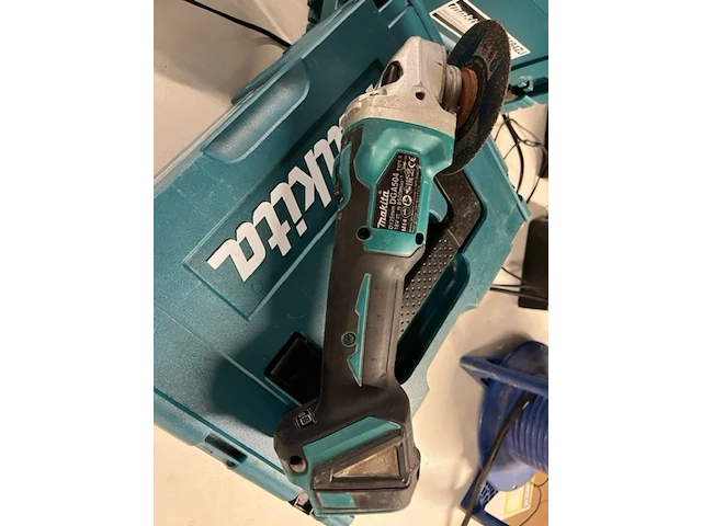 7x bouwgereedschap, 1x 18v accu, 1x lader, m-boxen, makita - afbeelding 5 van  23