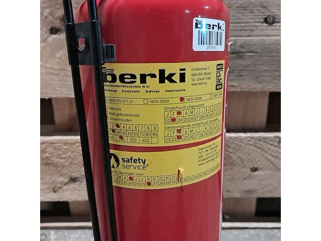 7x brandblusser, ajax & safety service - afbeelding 25 van  26