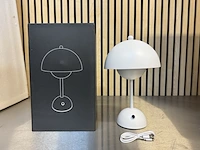7x design tafellamp verschillende kleuren wit licht, dimbaar en oplaadbaar usb-c wit - afbeelding 2 van  7