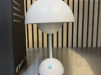 7x design tafellamp verschillende kleuren wit licht, dimbaar en oplaadbaar usb-c wit - afbeelding 3 van  7