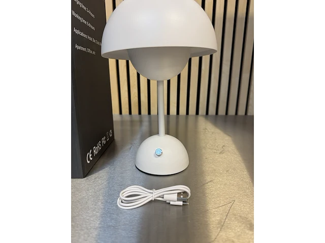 7x design tafellamp verschillende kleuren wit licht, dimbaar en oplaadbaar usb-c wit - afbeelding 5 van  7