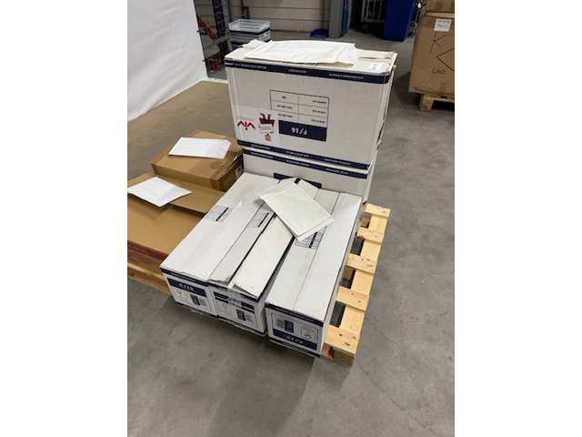 7x doos verzendenveloppen - afbeelding 2 van  4