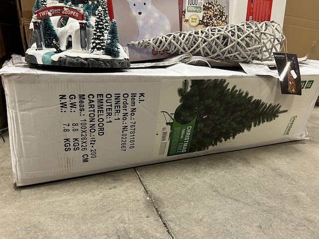 7x kerstartikelen w.o. kerstboom en kerstverlichting - afbeelding 5 van  9