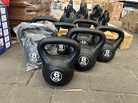 7x kettlebell (2x 10kg, 5x 8kg) - afbeelding 1 van  3