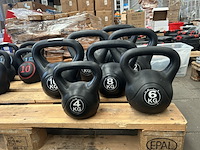 7x kettlebell (4kg, 6kg, 8kg, 10kg, 12kg, 14kg, 16kg) - afbeelding 1 van  4