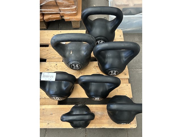 7x kettlebell (4kg, 6kg, 8kg, 10kg, 12kg, 14kg, 16kg) - afbeelding 4 van  4