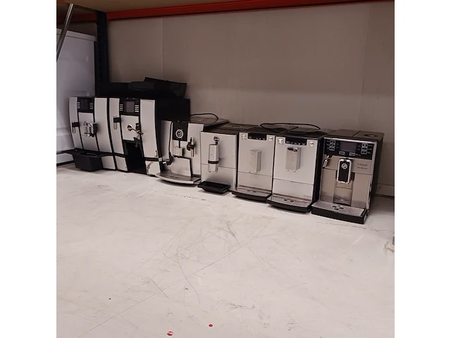 7x koffiemachines, jura, malita, saeco - afbeelding 1 van  8