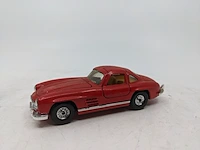 7x miniatuur en schaalmodel o.a. ferrari, mercedes - afbeelding 9 van  11