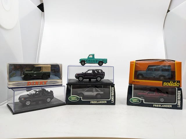 7x miniatuur landrover - afbeelding 1 van  8