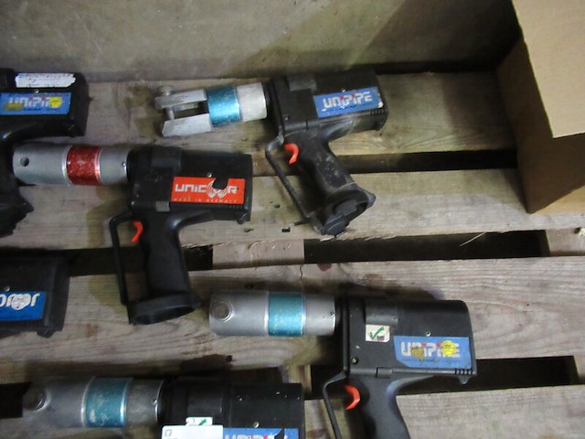 7x perstang uponor, up 75 - afbeelding 3 van  5