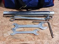 7x tas auto nood uitrusting - afbeelding 16 van  16