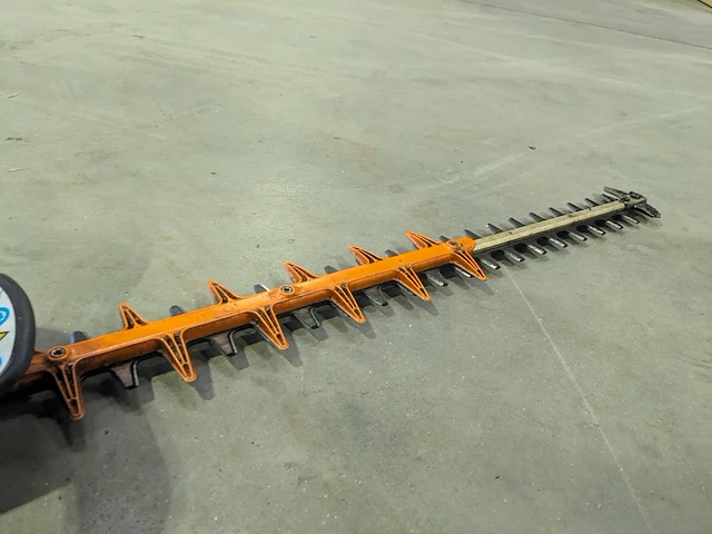 7x tuingereedschap, stihl, husqvarna en makita - afbeelding 2 van  40