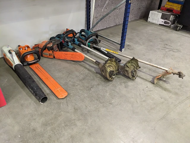 7x tuingereedschap, stihl, husqvarna en makita - afbeelding 1 van  40