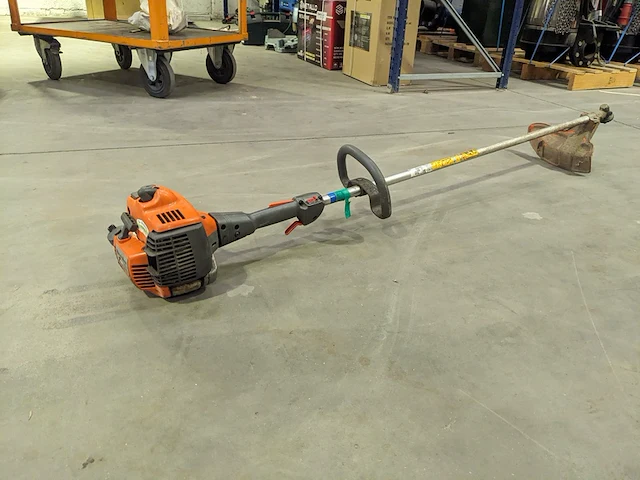 7x tuingereedschap, stihl, husqvarna en makita - afbeelding 20 van  40