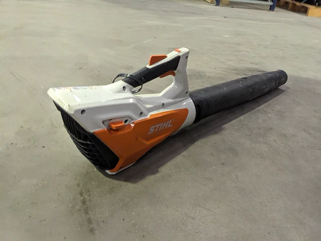 7x tuingereedschap, stihl, husqvarna en makita - afbeelding 12 van  40