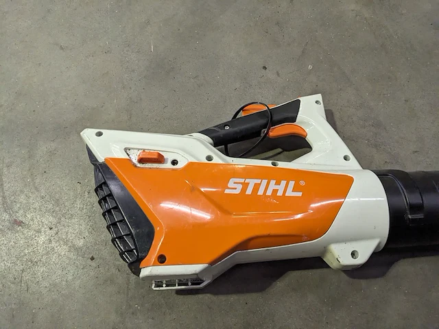 7x tuingereedschap, stihl, husqvarna en makita - afbeelding 23 van  40