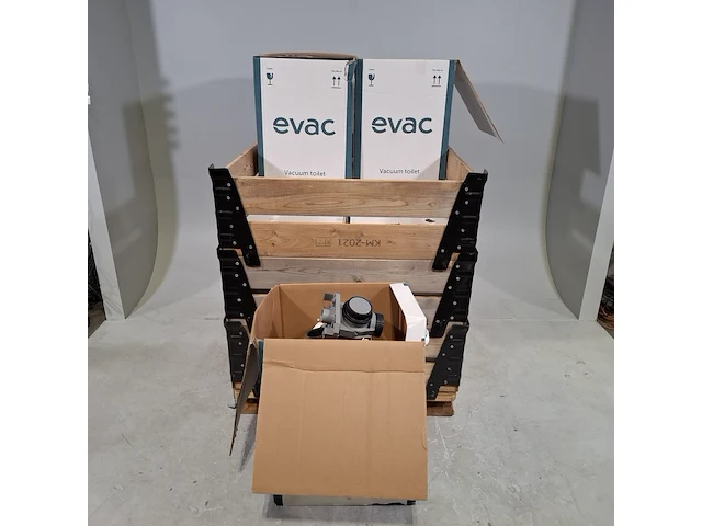 7x vacuüm toilet, evac - afbeelding 1 van  9