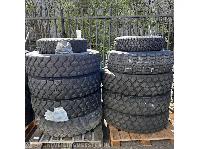 7x vrachtwagenband michelin, xzl - afbeelding 1 van  5