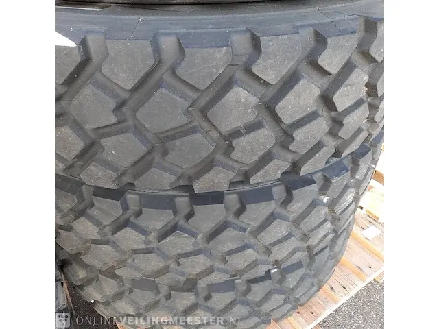 7x vrachtwagenband michelin, xzl - afbeelding 5 van  5