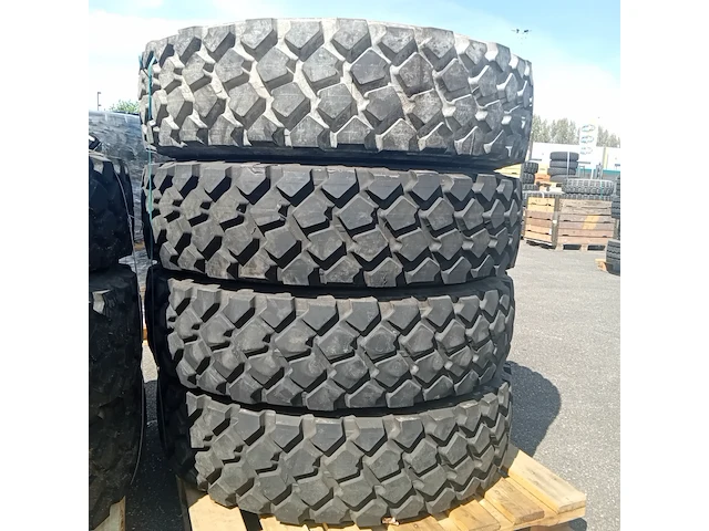 7x vrachtwagenband, michelin, xzl - afbeelding 9 van  15