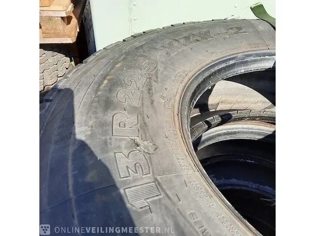 7x vrachtwagenband michelin, xzy-2 - afbeelding 3 van  5