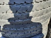 7x vrachtwagenband michelin, xzy-2 - afbeelding 5 van  5