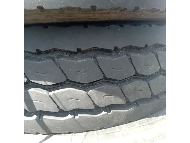 7x vrachtwagenband, michelin, xzy-2 - afbeelding 14 van  14