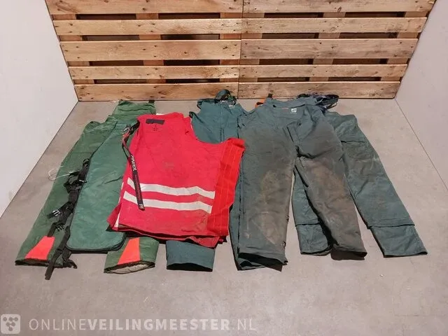 7x zaagbroek oa. sticomfort, stihl - afbeelding 1 van  16