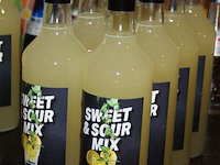 8 flessen sweet & sour mix - afbeelding 2 van  2