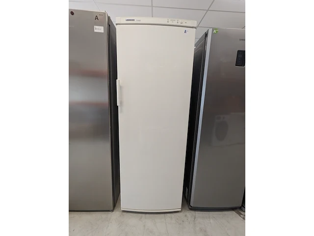 8 lade vriezer a++, liebherr premium, gss3663 - afbeelding 1 van  6