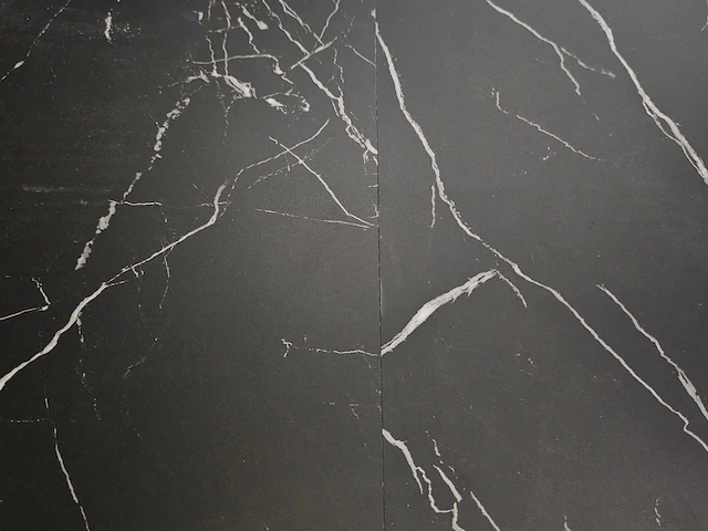 8 m2 pvc spc click tegel - 610 x 305 x 4 mm - afbeelding 1 van  3