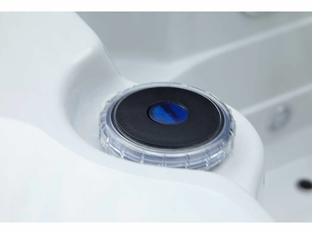 8-persoons buitenspa met balboa en wifi en 112 massagejets - afbeelding 4 van  24