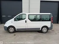 8 persoons bus opel, vivaro combi 2.5 cdti l1h1, bouwjaar 2008 - afbeelding 2 van  56