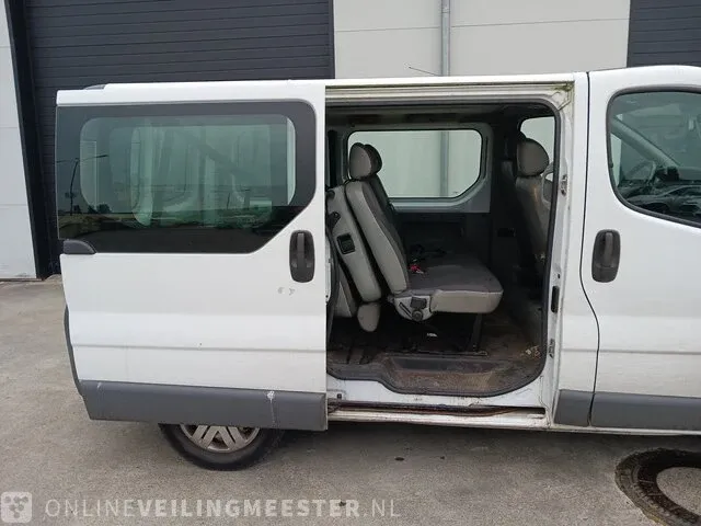8 persoons bus opel, vivaro combi 2.5 cdti l1h1, bouwjaar 2008 - afbeelding 44 van  56
