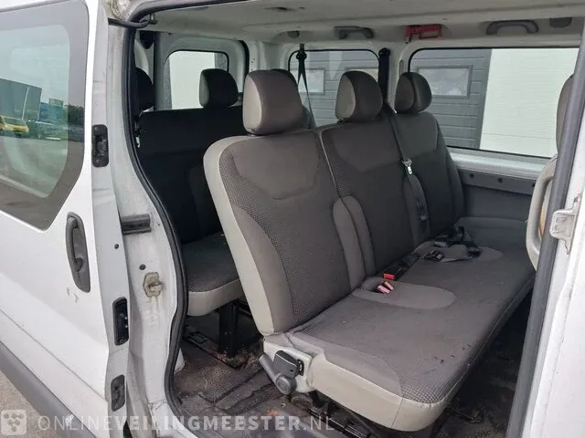 8 persoons bus opel, vivaro combi 2.5 cdti l1h1, bouwjaar 2008 - afbeelding 46 van  56
