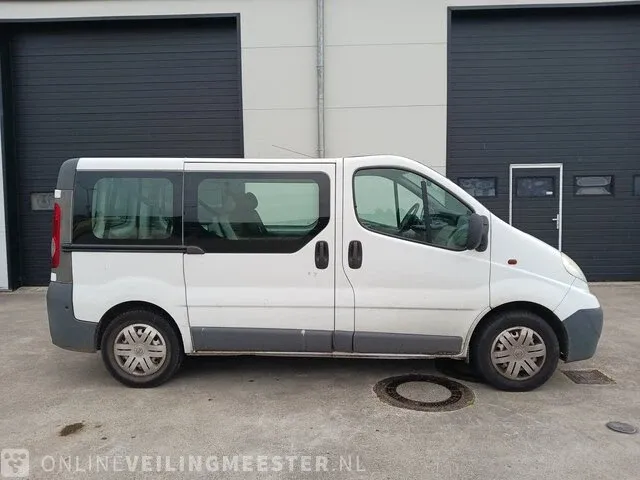 8 persoons bus opel, vivaro combi 2.5 cdti l1h1, bouwjaar 2008 - afbeelding 7 van  56