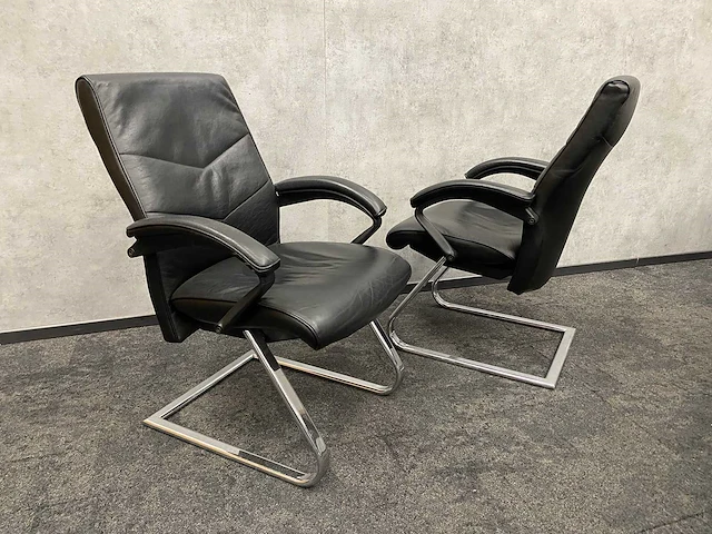 8 persoons lederen conferentieset 370x120 - afbeelding 19 van  27