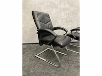 8 persoons lederen conferentieset 370x120 - afbeelding 21 van  27