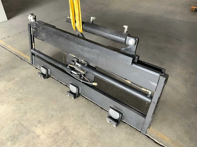 8 tons vorkversteller fem 4 - afbeelding 13 van  16