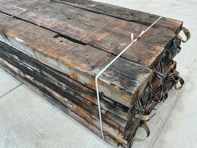 80 balken amerikaans grenenhout 300x30x15cm - afbeelding 3 van  13