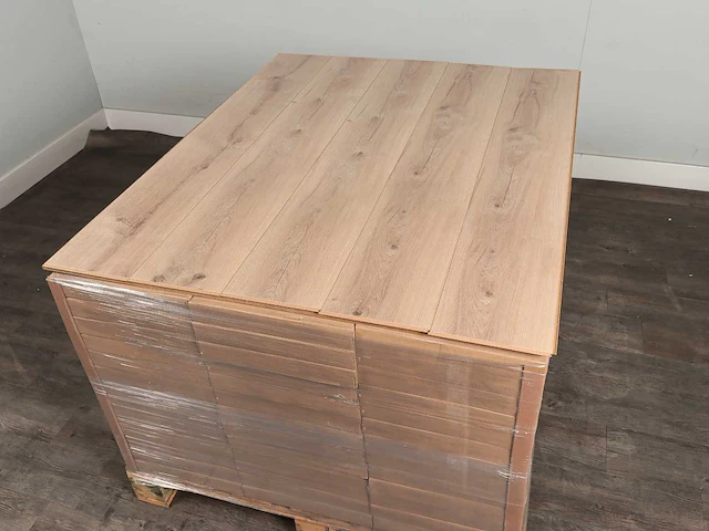 82 m2 laminaat plank - 1200 x 191 x 8 mm - afbeelding 4 van  4
