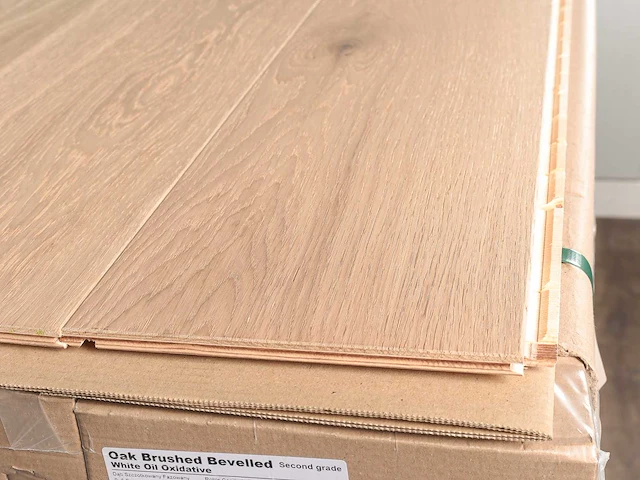 83 m2 parket eiken xl mutliplank - 2200 x 180 x 14 mm - afbeelding 2 van  4