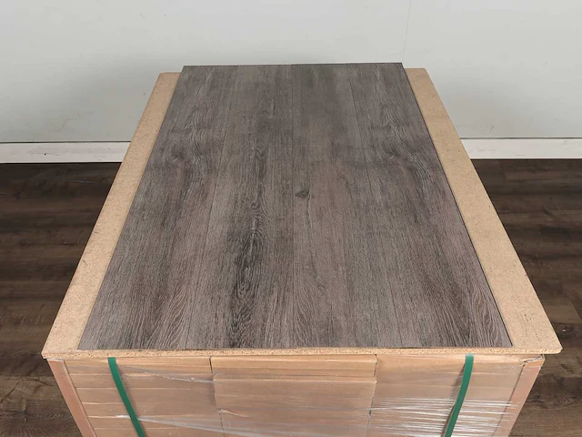 84 m2 pvc click plank met xps onderlaag - 1290 x 203 x 5,5 mm - afbeelding 3 van  4
