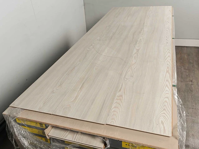 85 m2 laminaat xl plank - 2000 x 245 x 10 mm - afbeelding 3 van  4